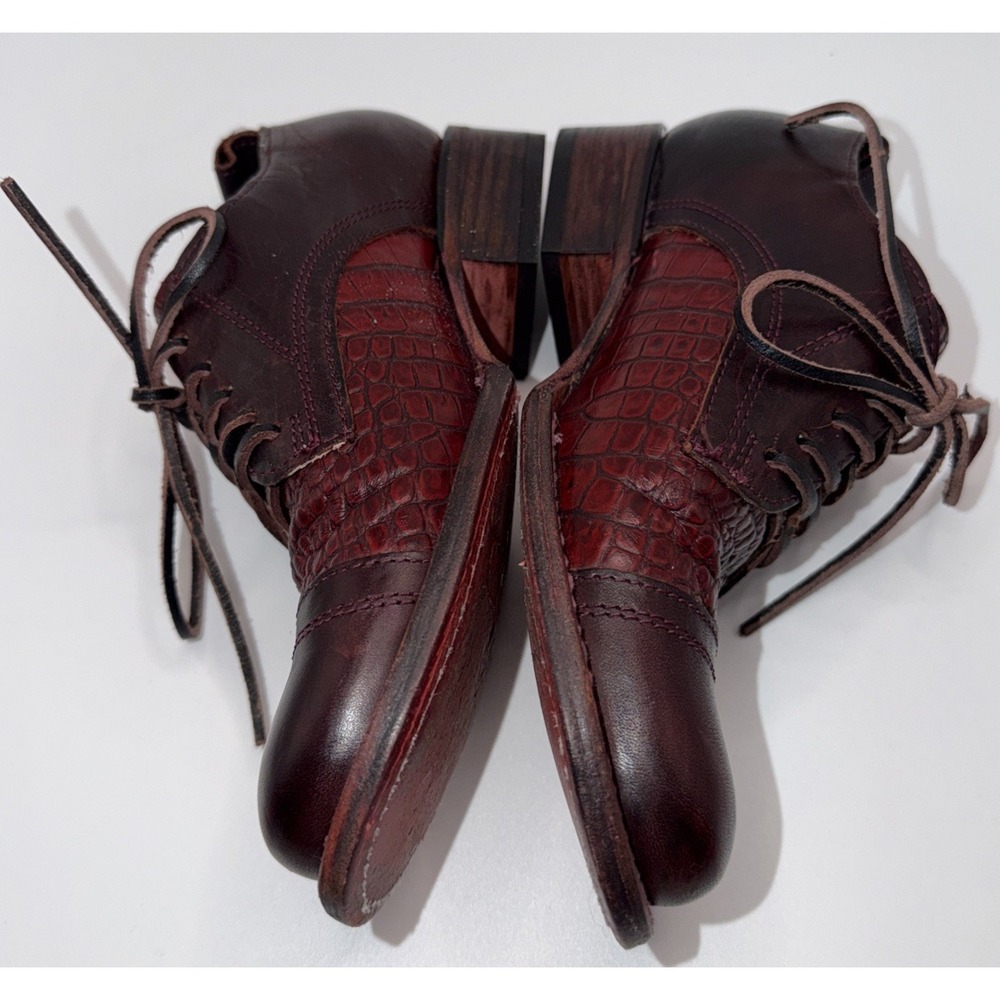 Freebird by Steven Mabel Distressed Leather Reptile Print Red Oxford Size 6 - Picture 5 of 8